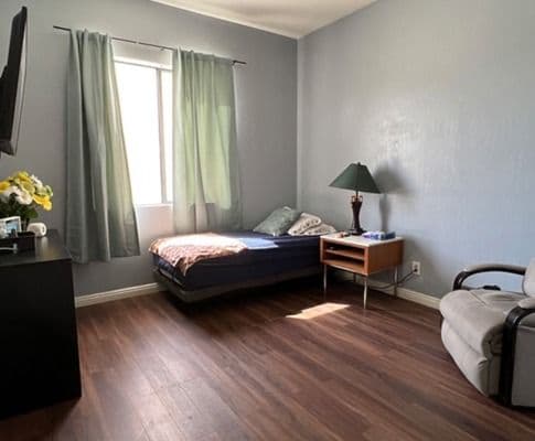 Mayfair Assisted Living Home Inc - Gallery Image 5