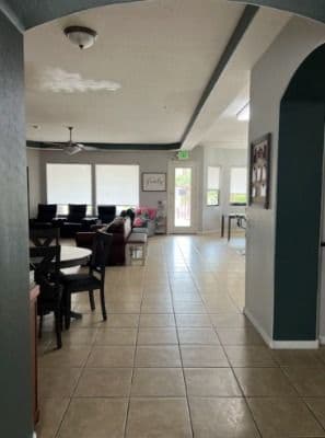 Mayfair Assisted Living Home Inc - Gallery Image 4