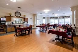 SOMERFORD HOUSE - HAGERSTOWN - Gallery Image 5