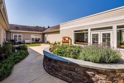 SOMERFORD HOUSE - HAGERSTOWN - Gallery Image 2