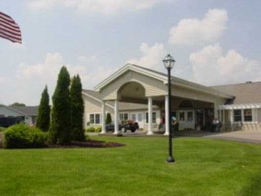 Spring Arbor Assisted Living Center - Gallery Image 2