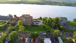 St Louis Altenheim - Gallery Image 1